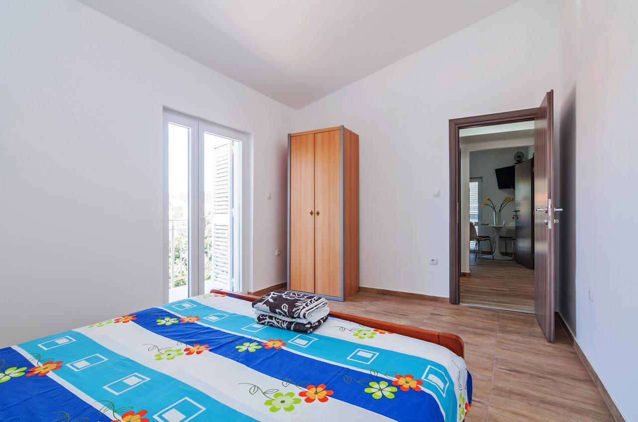 Apartment Tony With Private Pool Sukosan Luaran gambar